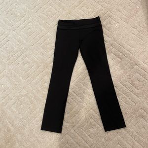 Black Lululemon leggings